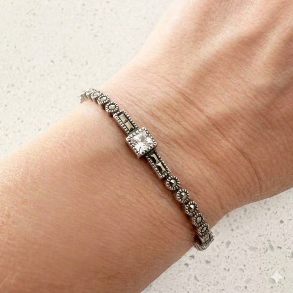 Women Tennis Anniversary Bracelet 925 Silver Marcasite Stones Maker Mark 7.5"